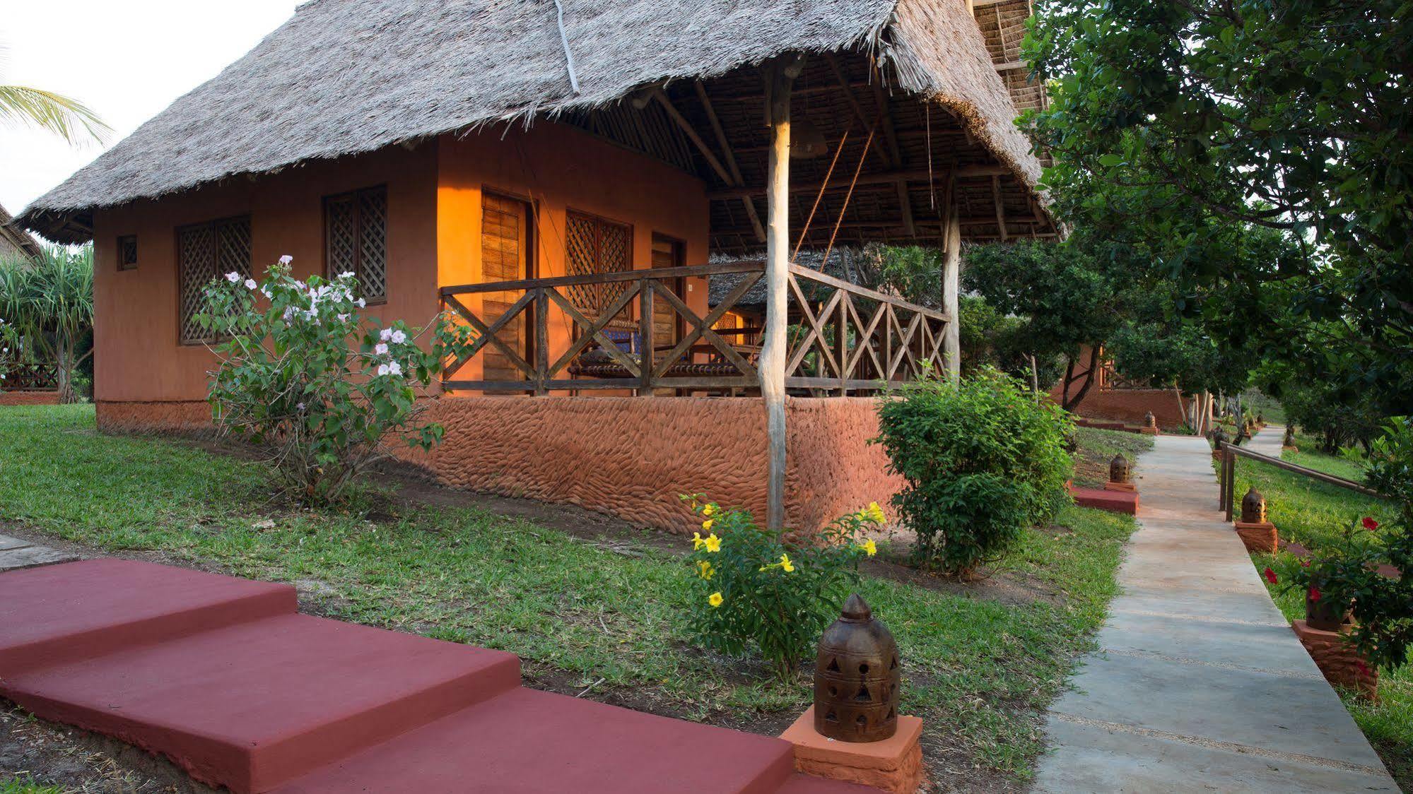 Kichanga Lodge Michamvi Kae Exterior photo